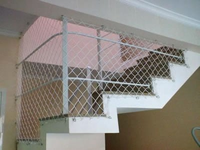 Rede de proteção — Escadas